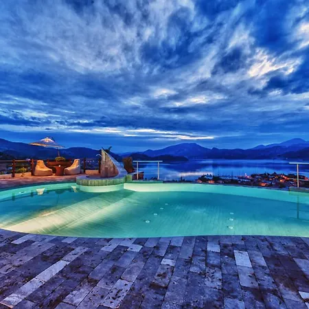 Otel Les Terrasses De