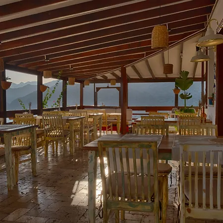 Les Terrasses De Szálloda